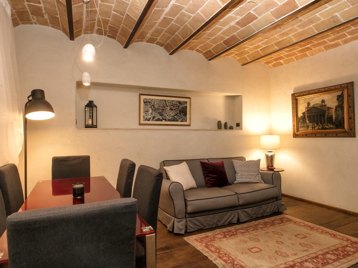 Piazza Venezia Luxury Design Rom
